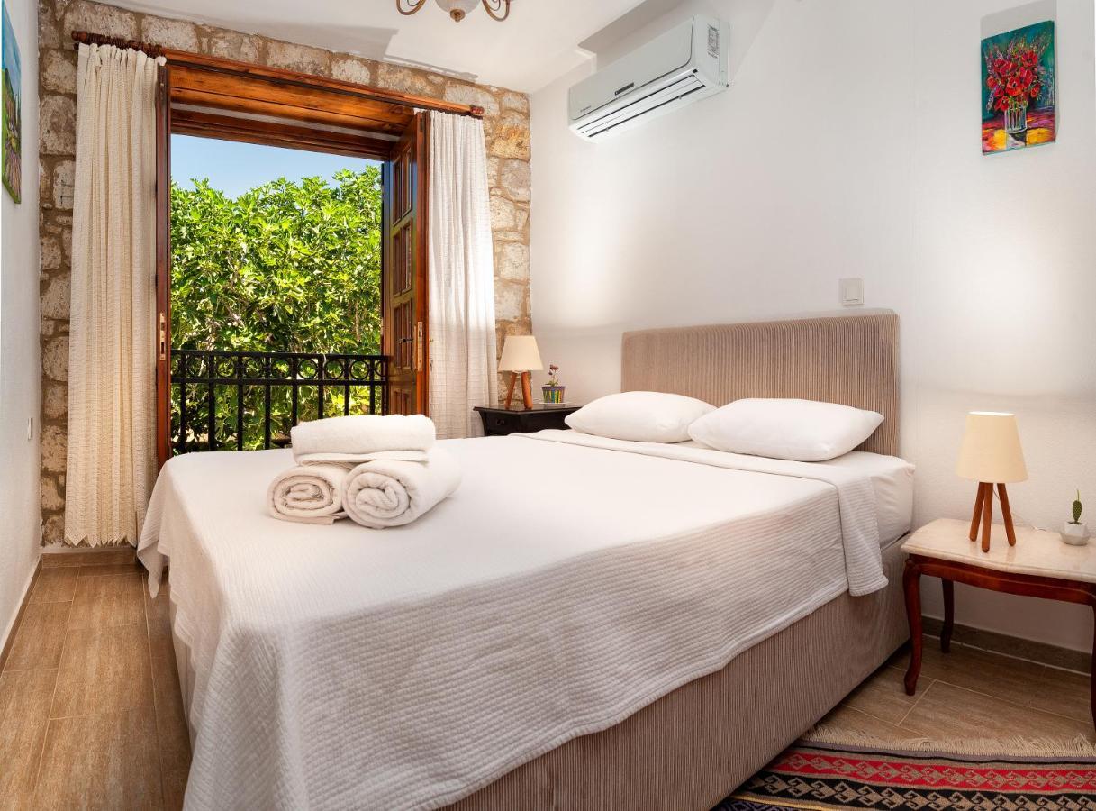 Flores Hotel Алачати Экстерьер фото