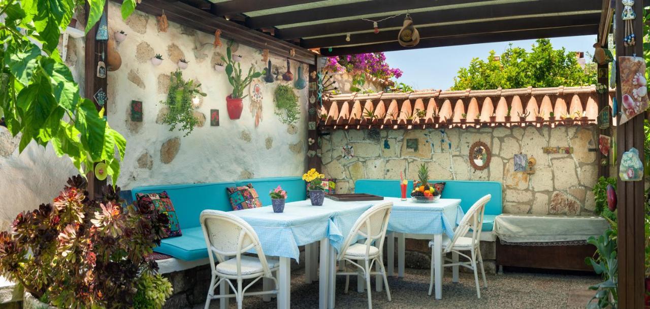 Flores Hotel Алачати Экстерьер фото