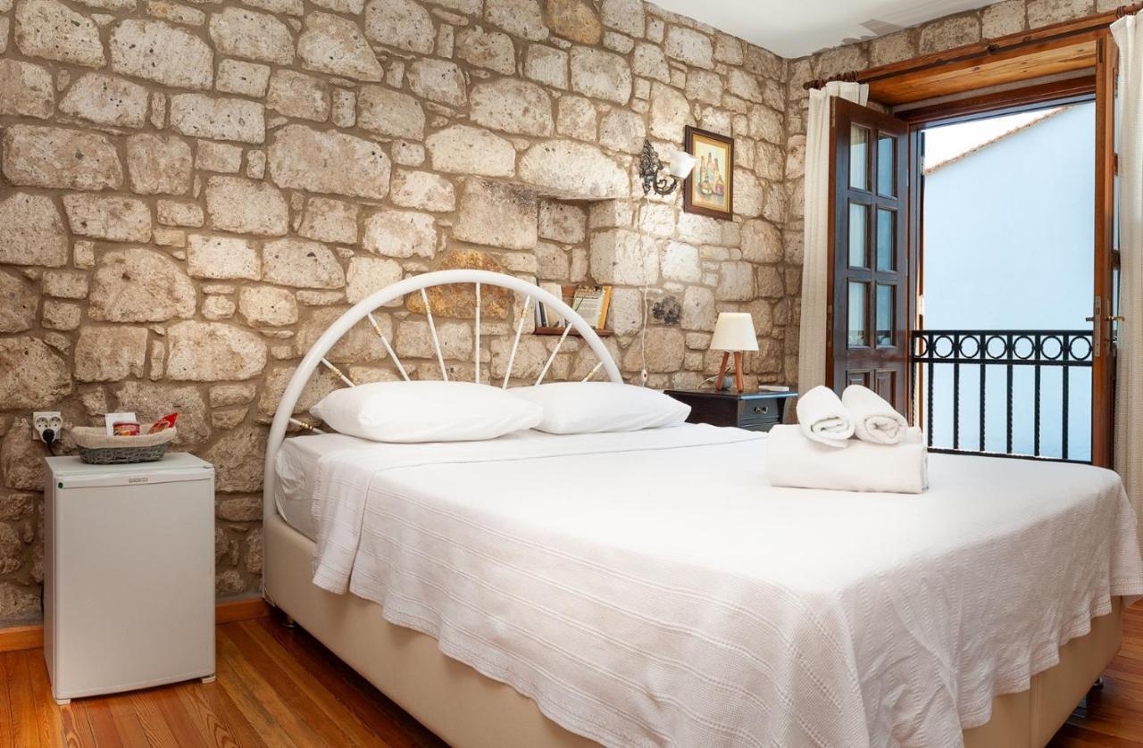 Flores Hotel Алачати Экстерьер фото