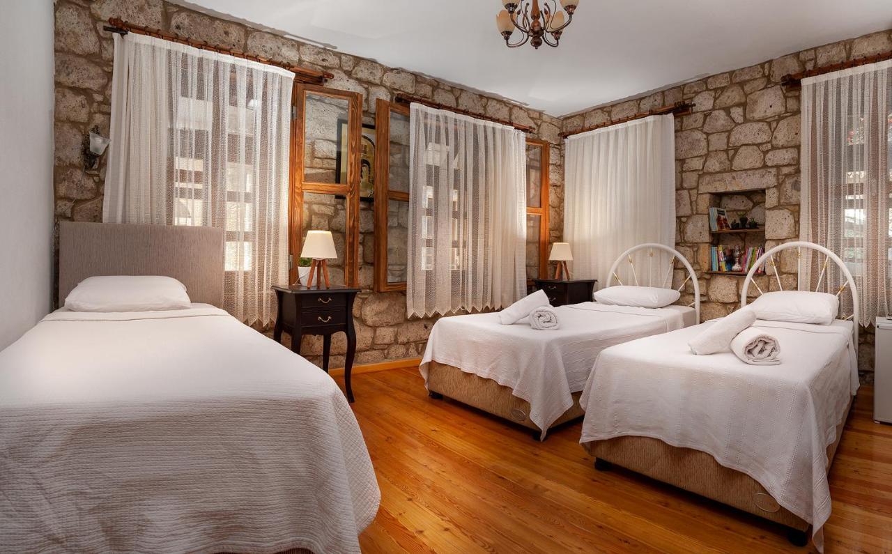 Flores Hotel Алачати Экстерьер фото