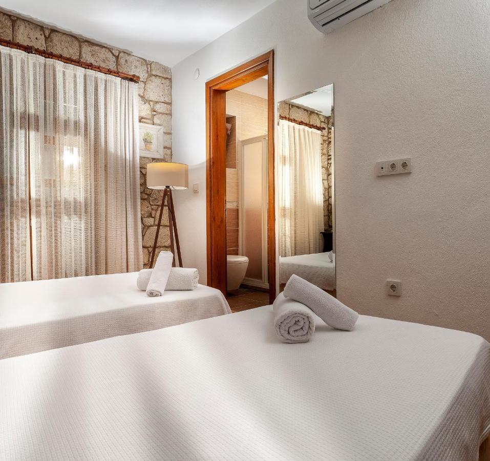 Flores Hotel Алачати Экстерьер фото