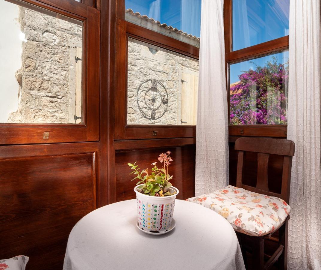 Flores Hotel Алачати Экстерьер фото
