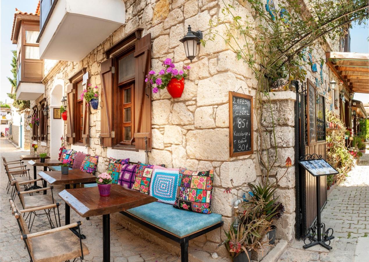 Flores Hotel Алачати Экстерьер фото